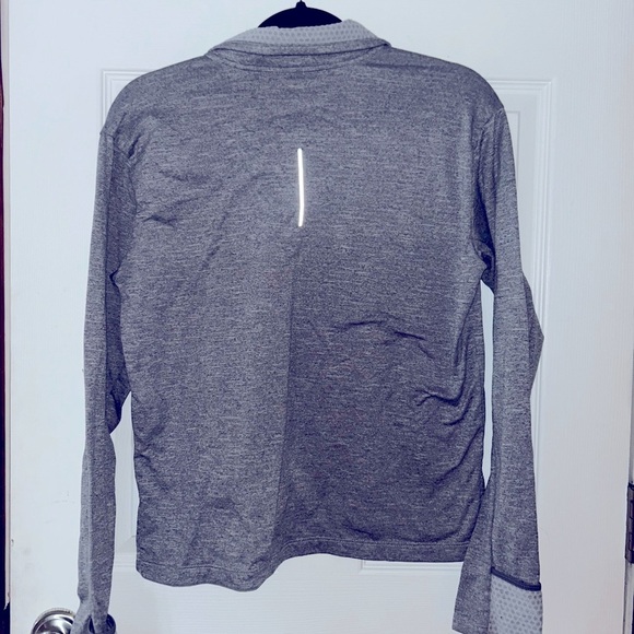 Nike Women’s Dri-FIT Gray Running Jacket Medium - Picture 2 of 4
